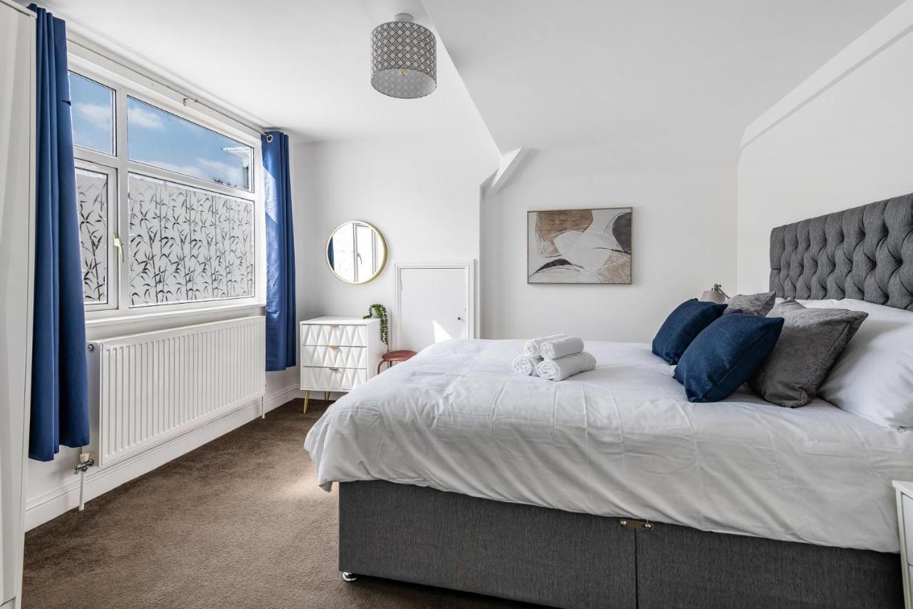 New Stunning & Stylish 2bd Flat Devon * Paignton